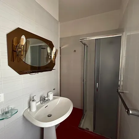 Anthea- Paluzza & Parking Apartment *