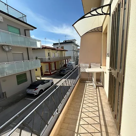 Apartment Anthea- Paluzza & Parking *